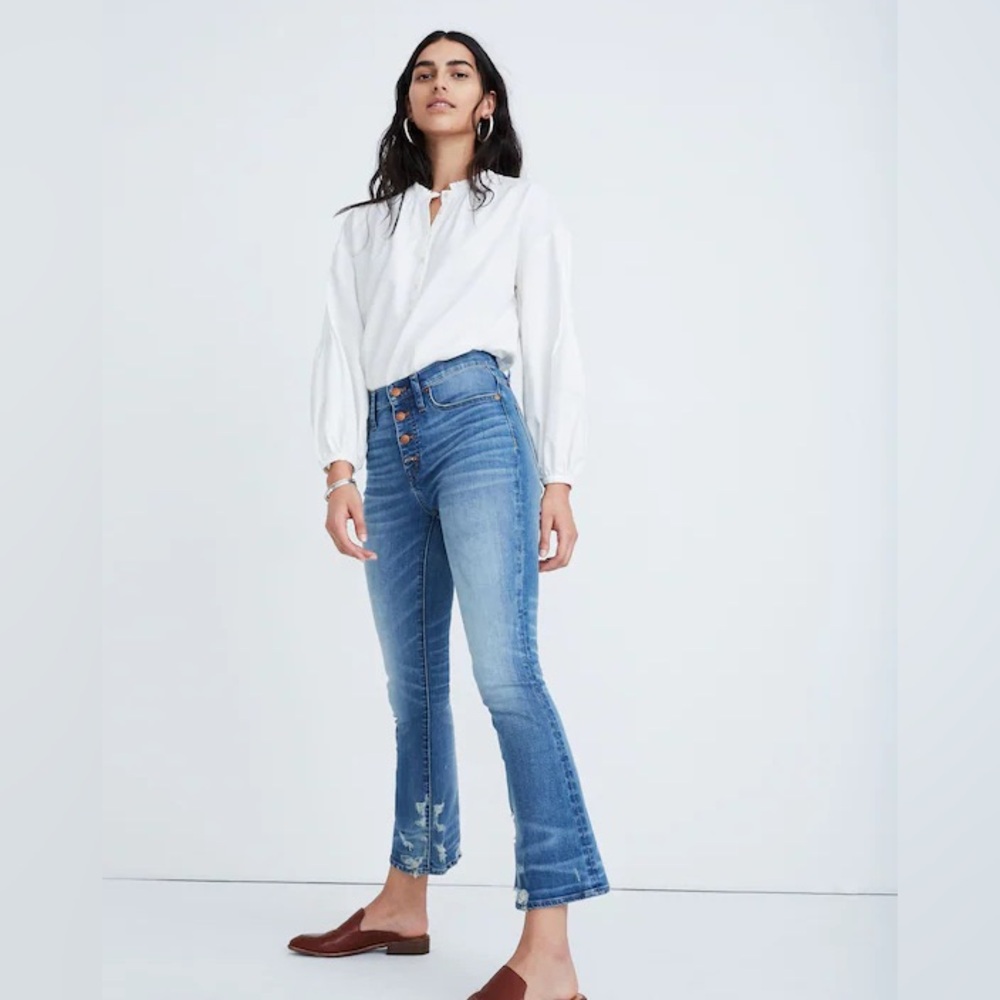Madewell Cali Demi-Boot Jeans in Bess Wash: Button-Front Edition